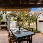 Casa Linda A Tatil Evi *